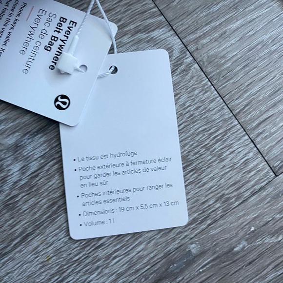 Lululemon Everywhere Belt bag pastel blue purple Fanny pack - Picture 10 of 12